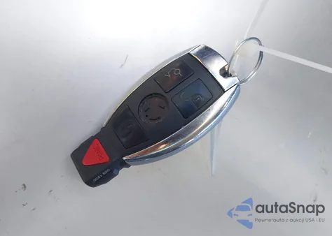 2007 Mercedes-Benz E 550 из США, поврежденный, VIN WDBUF72X47B074442